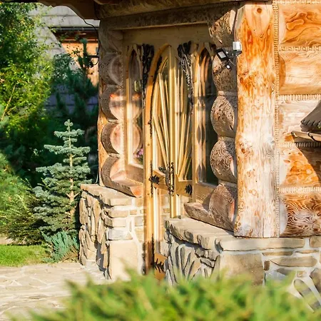 Udanypobyt Arco *