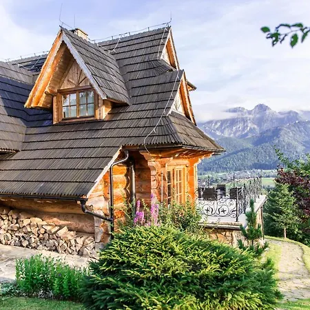 Udanypobyt Arco Villa *