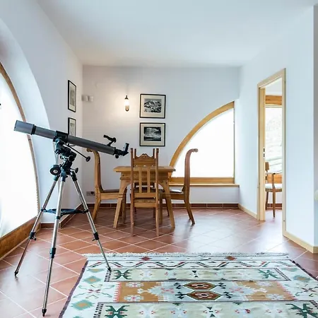 Udanypobyt Arco Villa